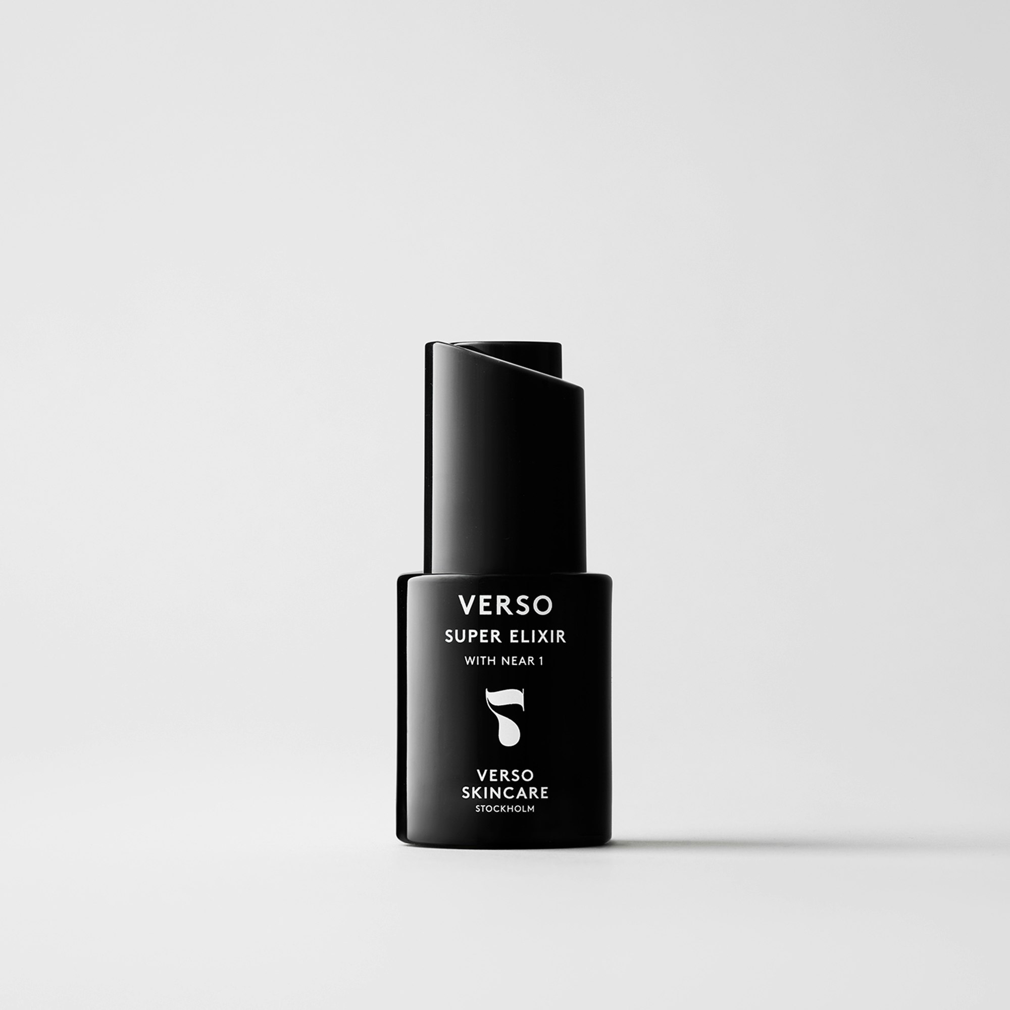 Verso-Super-Elixir-med-NEAR-1
