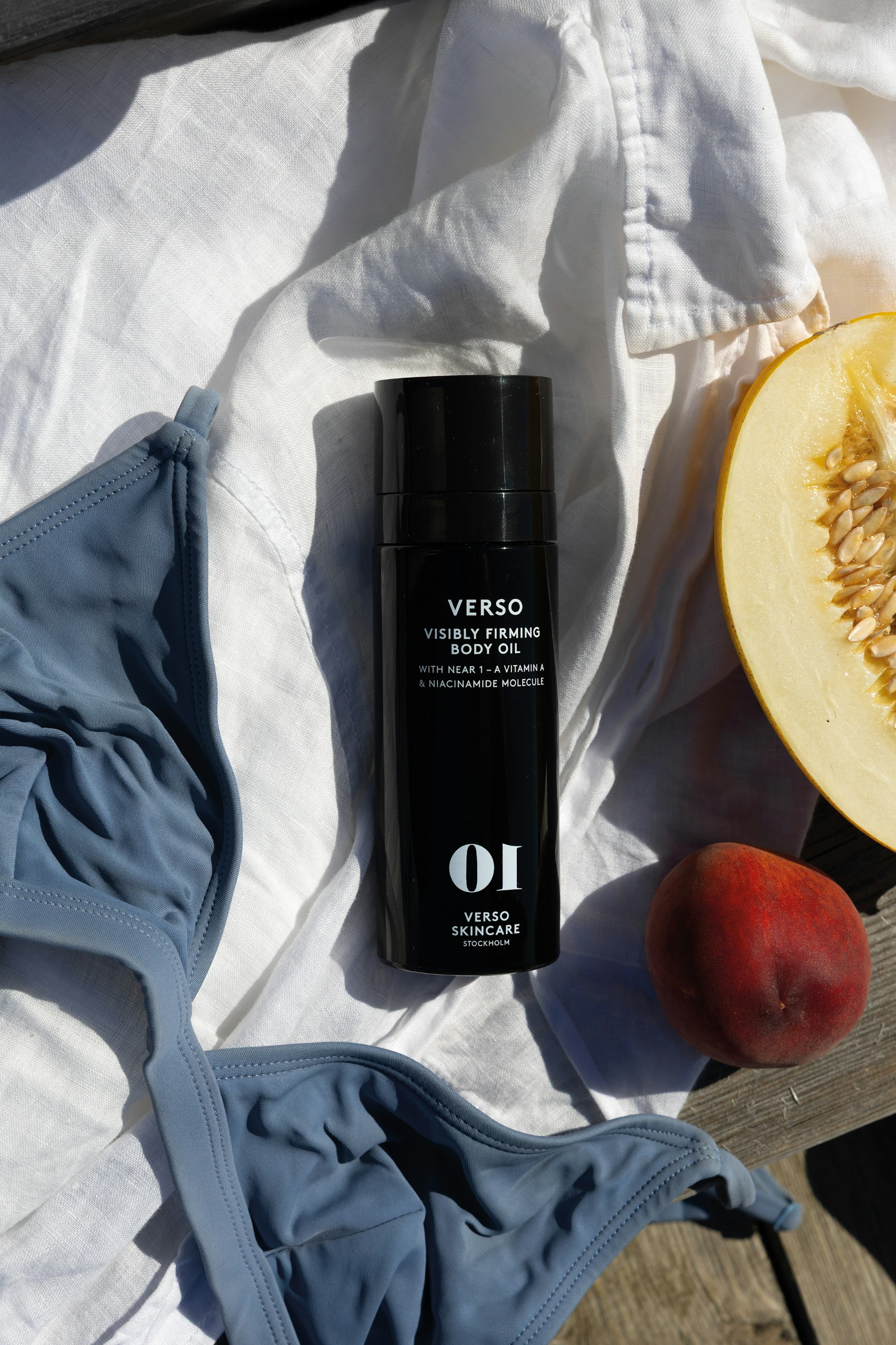 Verso-Visibly-firming-body-oil-with-near-1