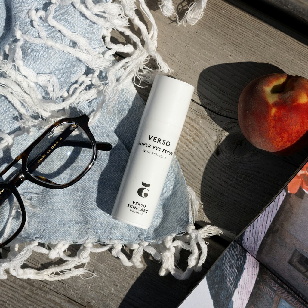 EFFECTIVE EYE SERUM WITH RETINOL 8 EFFECTIVE EYE SERUM WITH RETINOL 8
