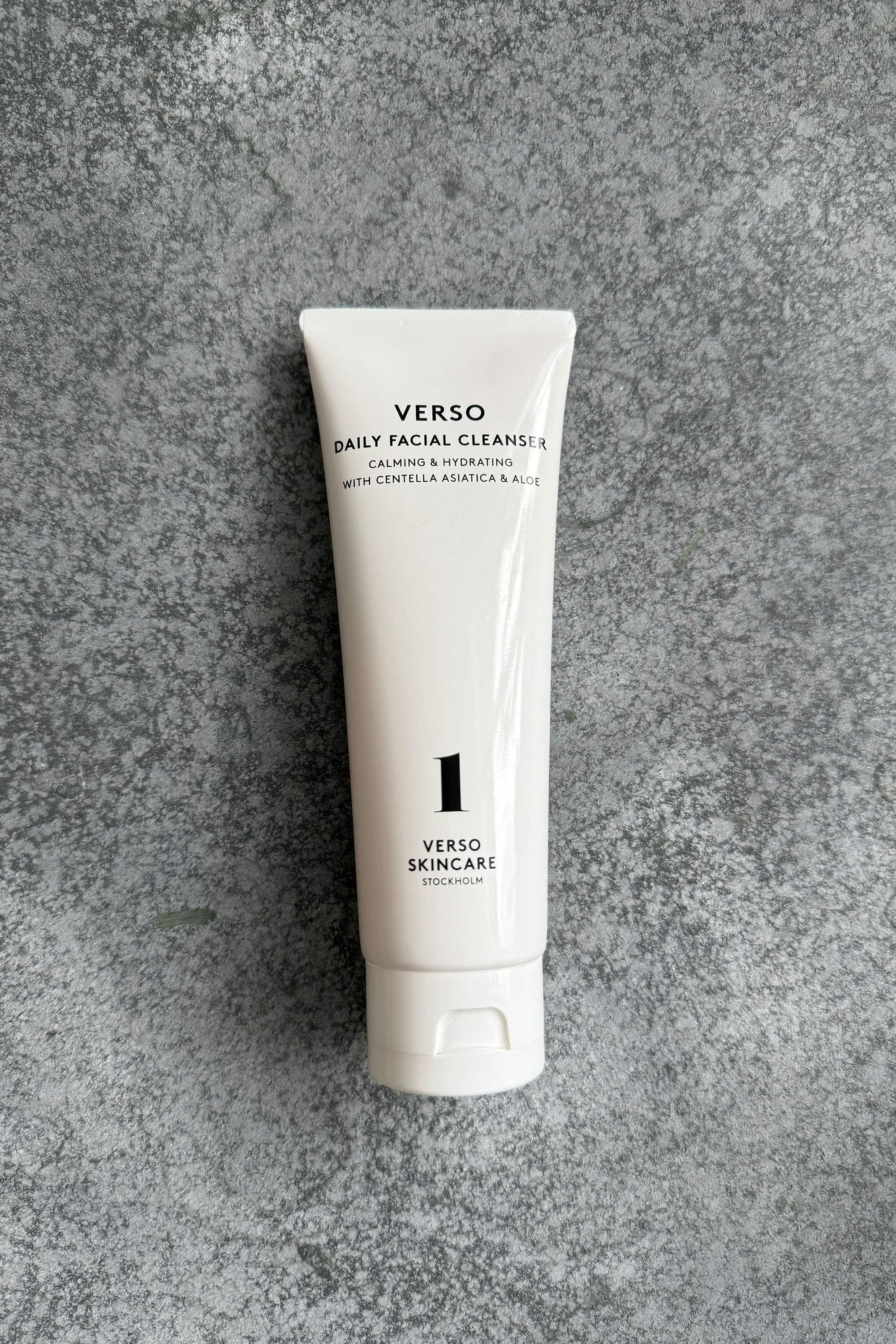 Verso-Daily-Facial-Cleanser-Transition-Skincare